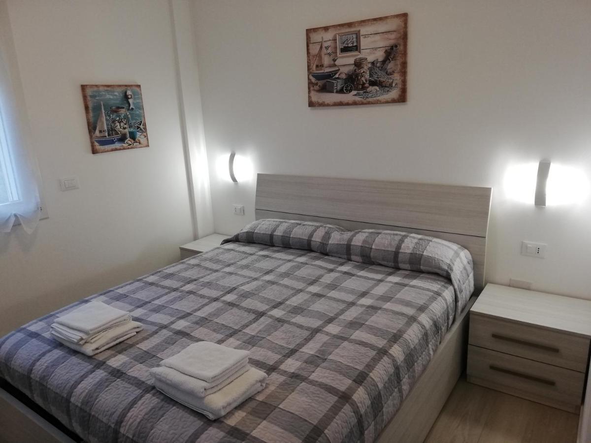 Nuovissimo Appartamento Con Terrazza อาลเกโร ภายนอก รูปภาพ