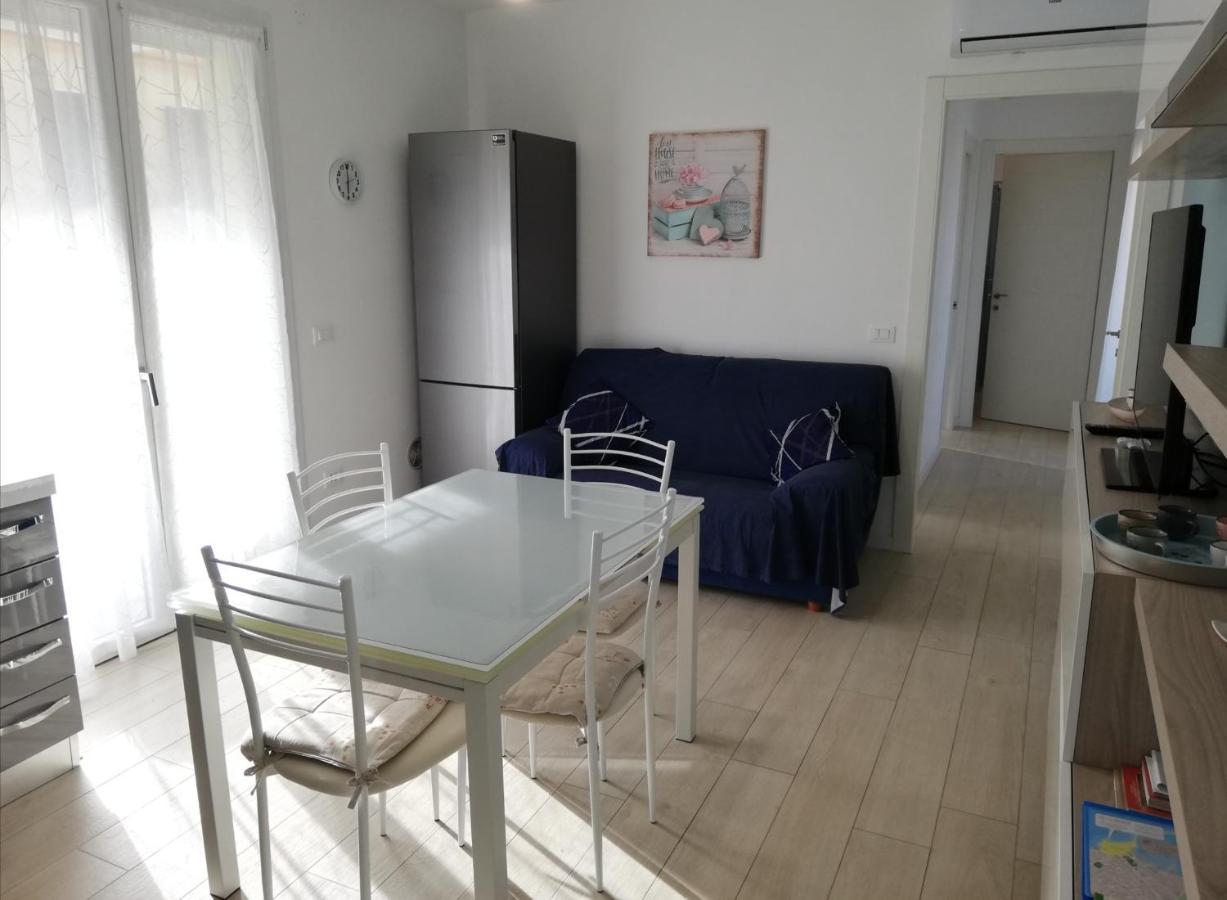 Nuovissimo Appartamento Con Terrazza อาลเกโร ภายนอก รูปภาพ