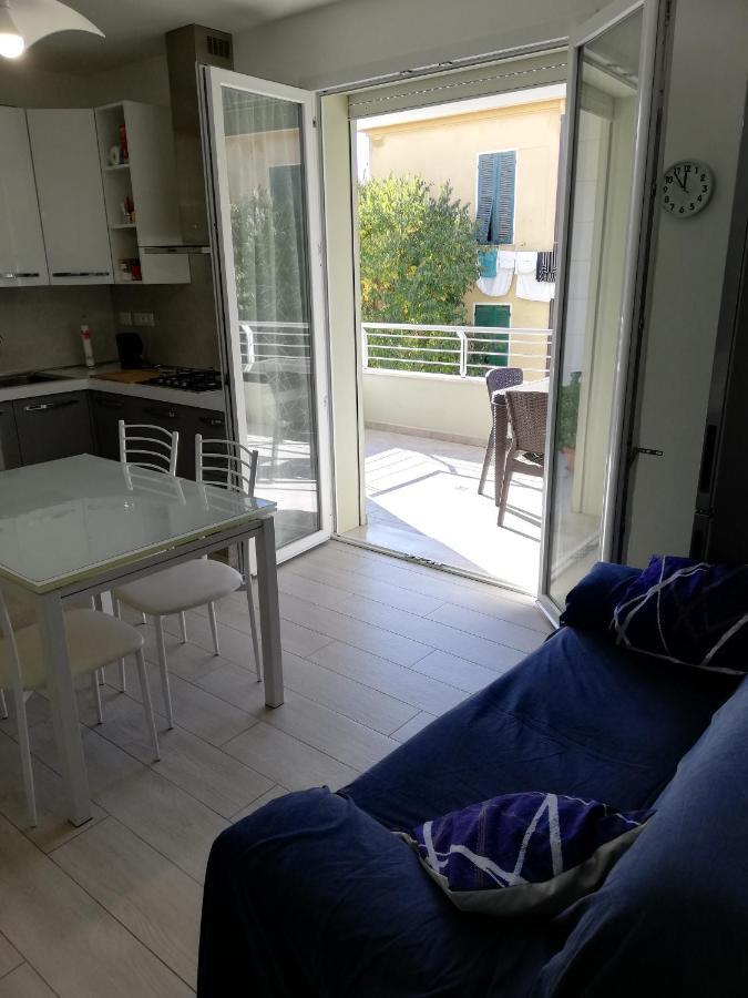 Nuovissimo Appartamento Con Terrazza อาลเกโร ภายนอก รูปภาพ